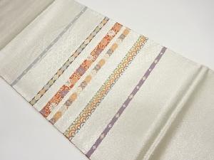 横段に花唐草・古典柄模様織出し袋帯